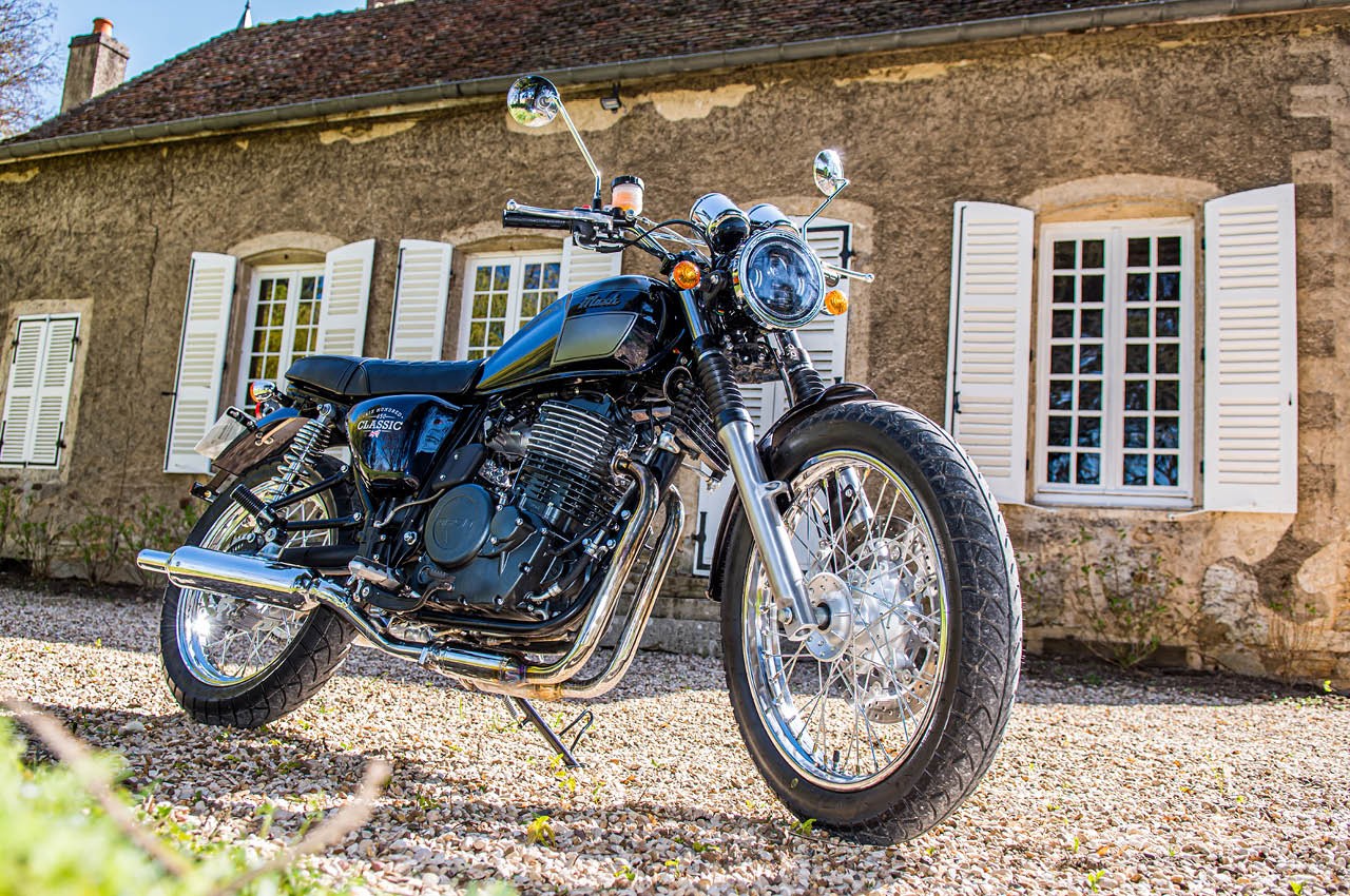 Six Hundred 650cc - Night Blue Six Hundred 650cc - Night Blue