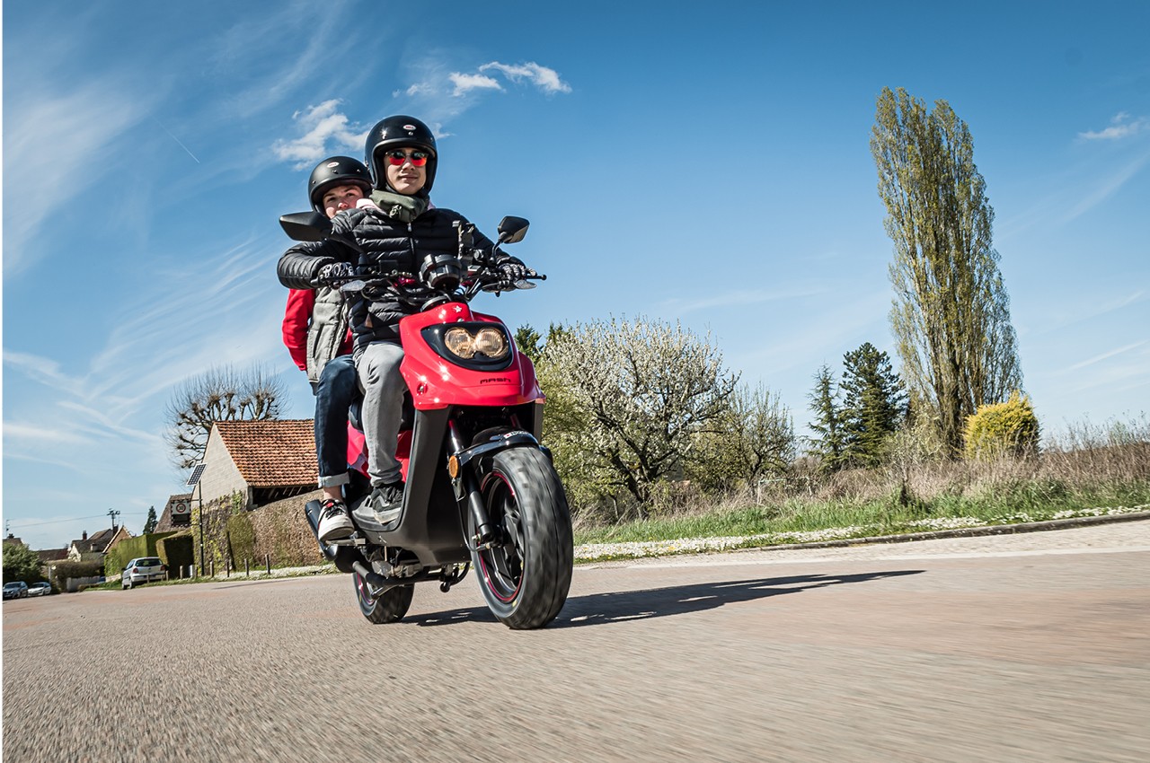 Legend'R Naked 50cc - Rouge