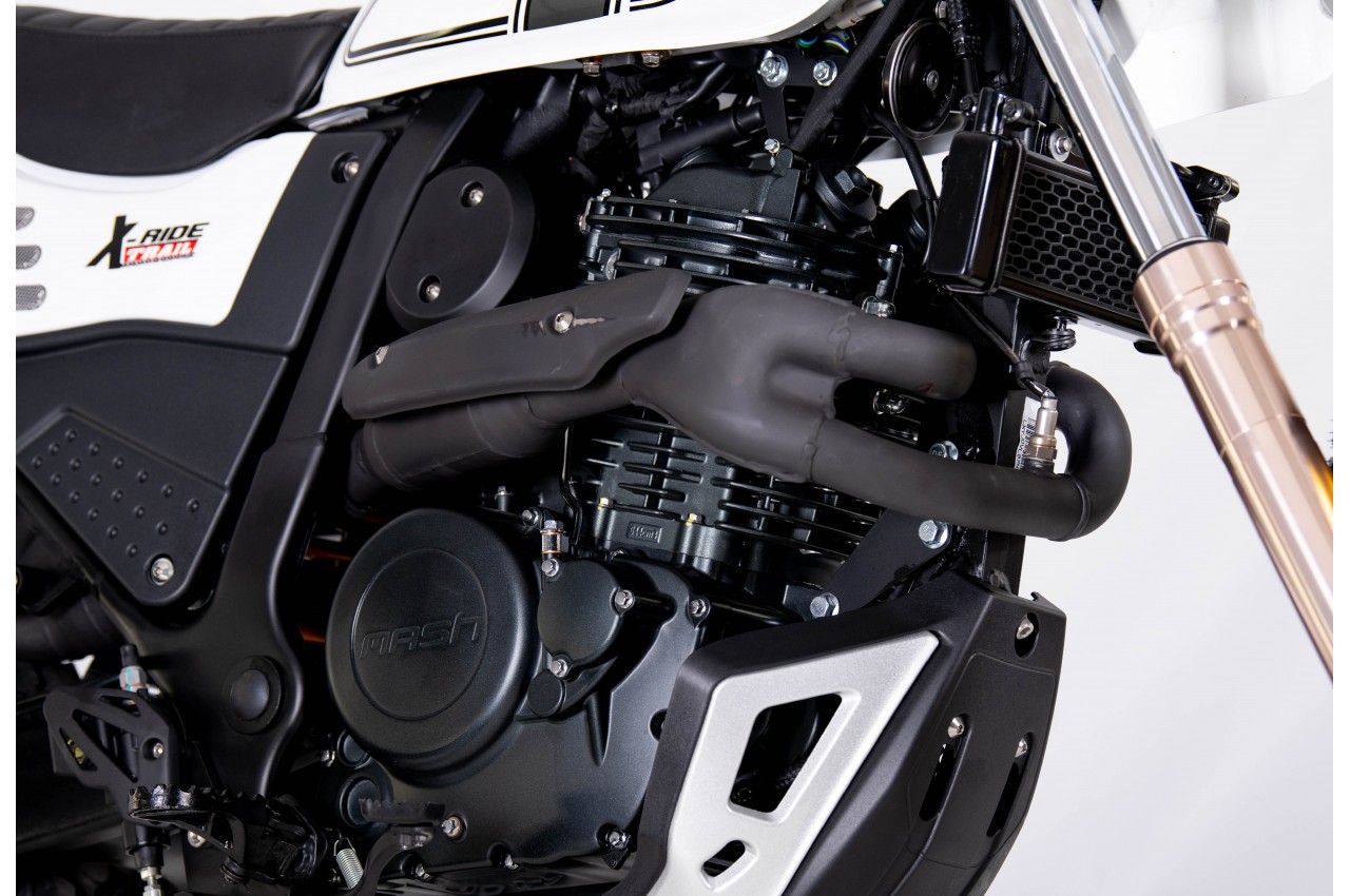 X-Ride Trail 650cc - Blanc - Mash - 21' X-Ride Trail 650cc - Blanc - Mash - 21'