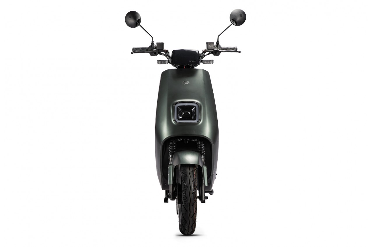 MASH E-CITY 2.0 2030W VERT MASH E-CITY 2.0 2030W VERT