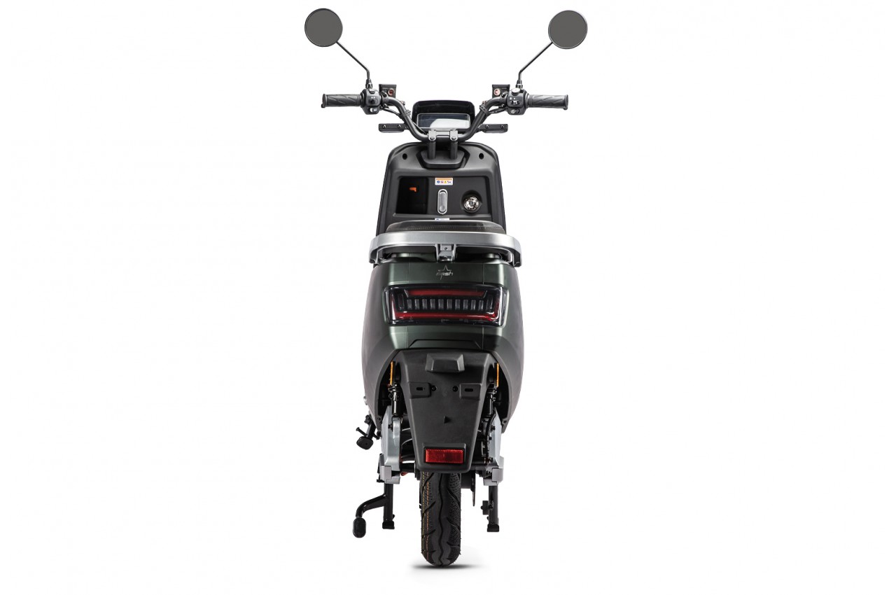 MASH E-CITY 2.0 2030W VERT MASH E-CITY 2.0 2030W VERT