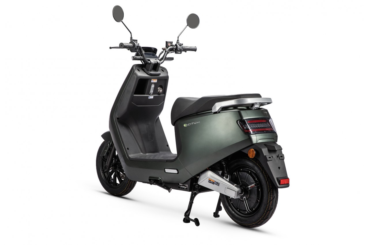 MASH E-CITY 2.0 2030W VERT MASH E-CITY 2.0 2030W VERT