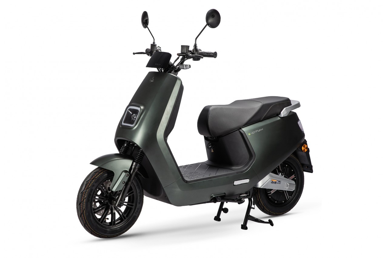 MASH E-CITY 2.0 2030W VERT MASH E-CITY 2.0 2030W VERT