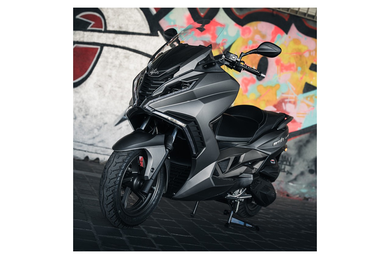 Mash Belena 125 - Noir