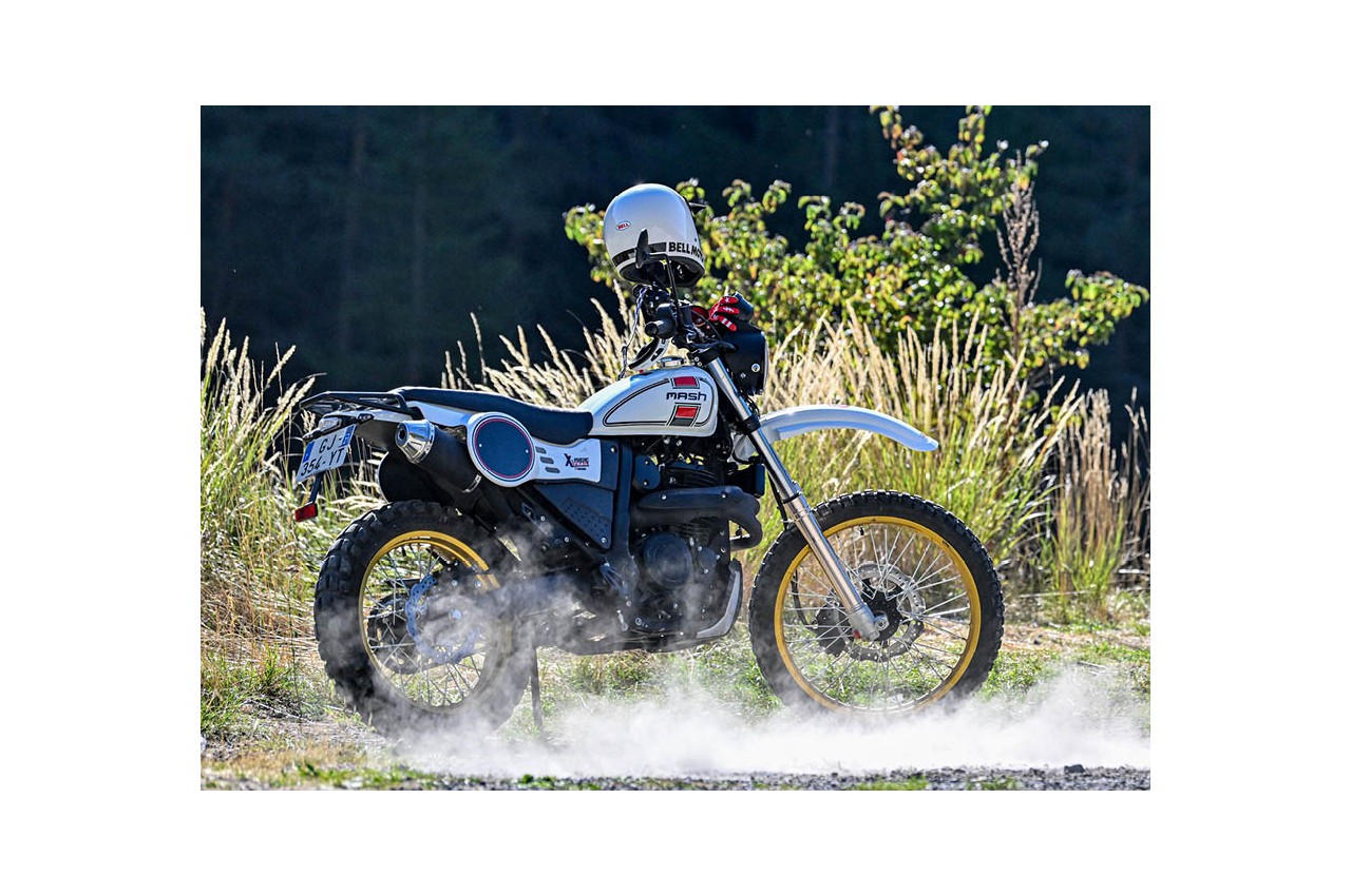 X-Ride Trail 21' 650cc - Blanc X-Ride Trail 21' 650cc - Blanc